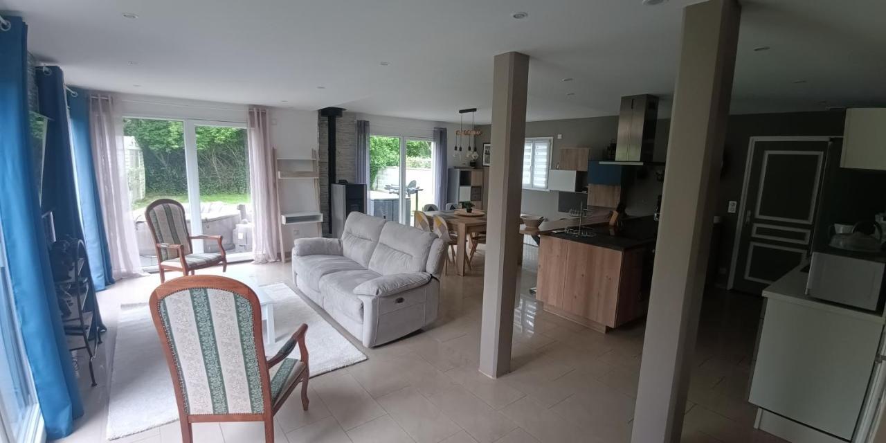 Grande Maison Entiere De 120M2 Epron Exterior foto
